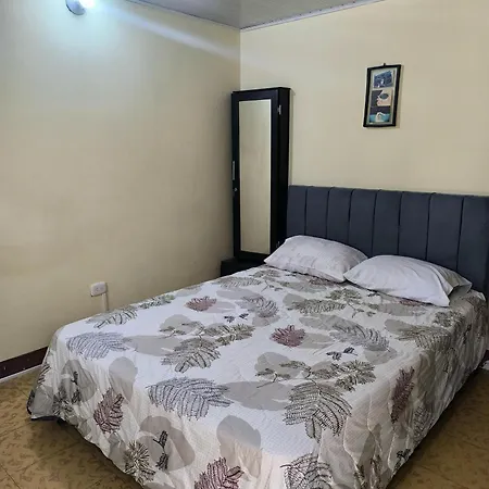 Alojamiento Tranquilo Y Centrico Quimbaya Exterior foto